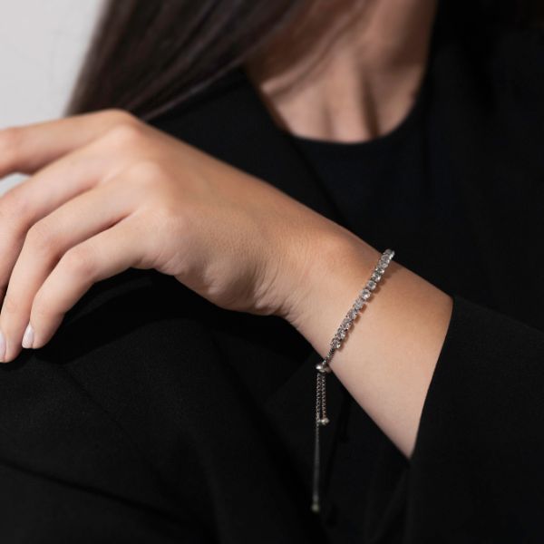 TENNISBRACELET_SARA_600x600_24.08.23_V2-1-2